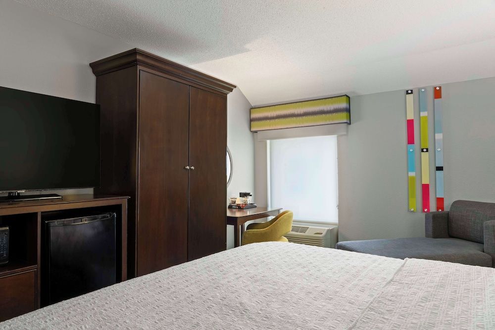 Room, 1 King Bed, Non Smoking