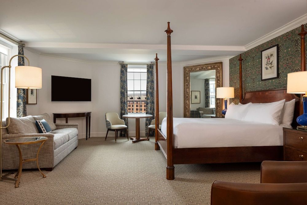 Premium Room, 1 King Bed