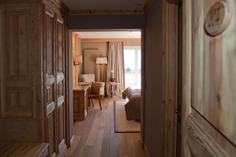 Superior Double Room, Balcony, Mountain View