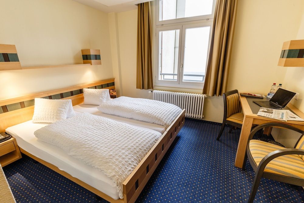 Hotel Victoria Lauberhorn Wengen, a Faern Collection Hotel Economy Double Room
