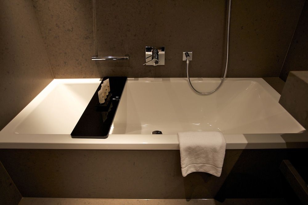 Grischa - DAS Hotel Davos Design Double Room 6