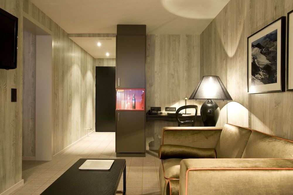 Grischa - DAS Hotel Davos Junior Suite 4