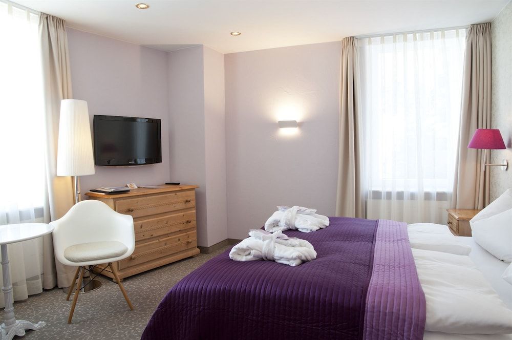 Hotel Rosatsch Classic Double Room (3 Star)