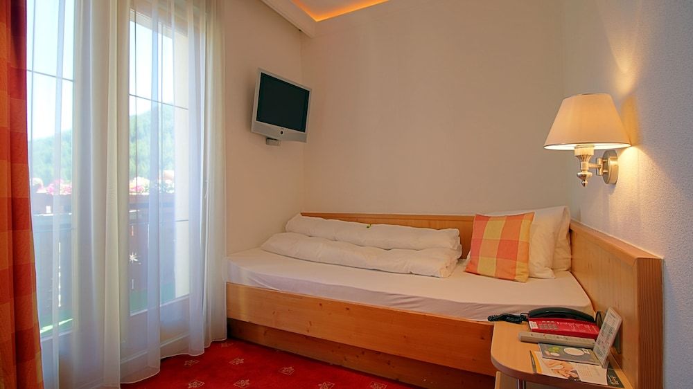 Standard Single Room, Balcony