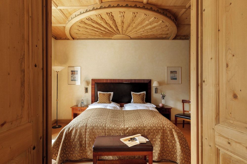 Grand Hotel Kronenhof Segantini Suite 2
