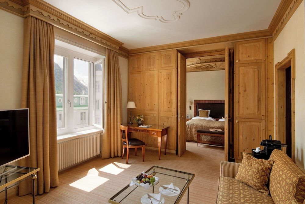 Grand Hotel Kronenhof Segantini Suite 4