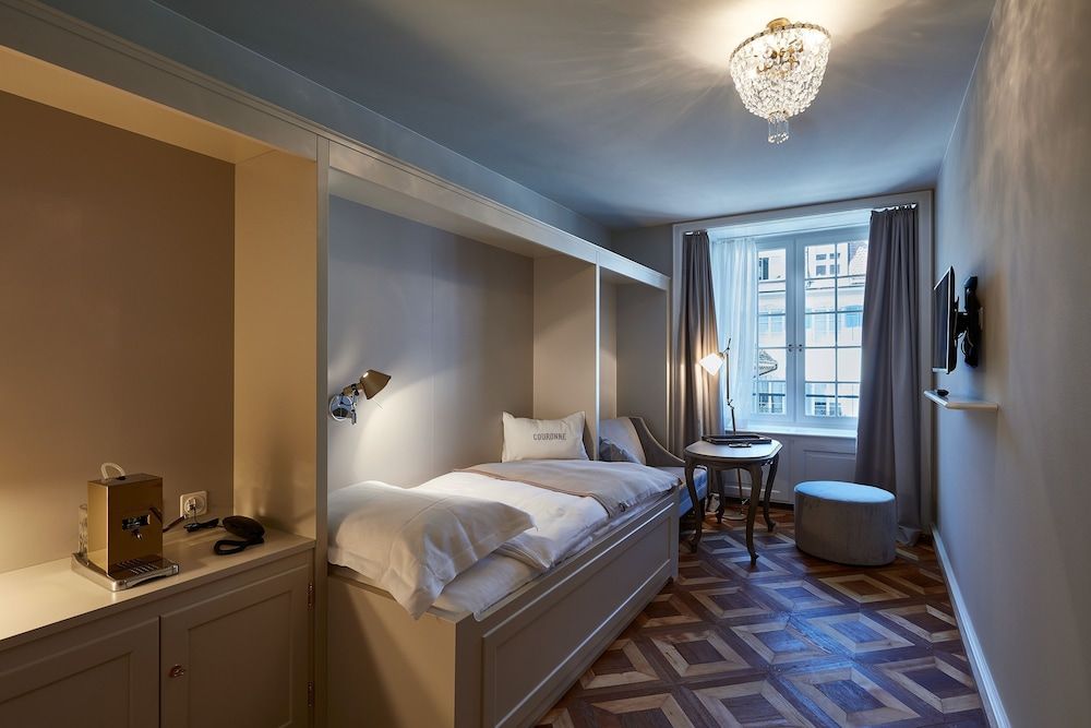 La Couronne Hotel Restaurant