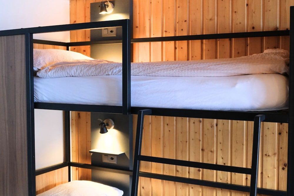 undefined Eiger Lodge Easy 2