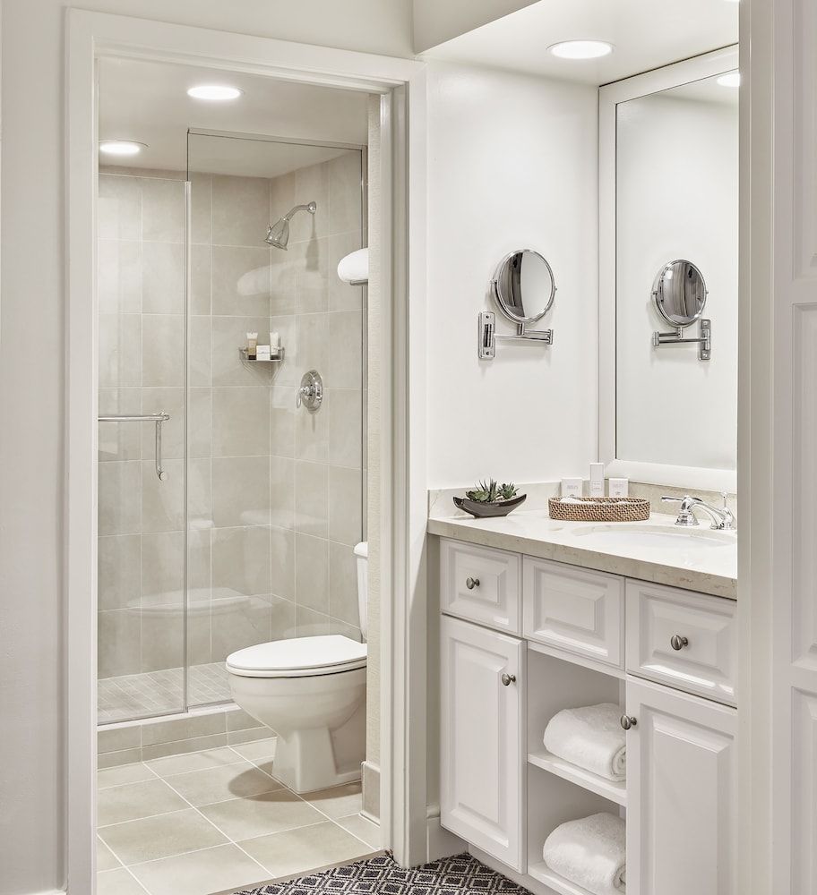 Arizona Grand Resort & Spa Suite, 1 King Bed with Sofa bed (Resort) 2