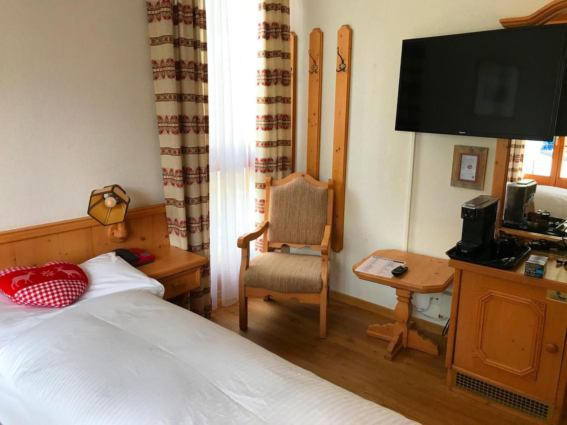 undefined Hotel Alpenhof 8