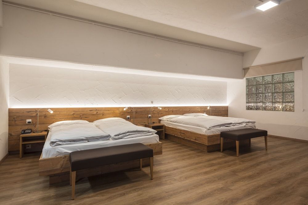 undefined Zermatt Budget Rooms 7