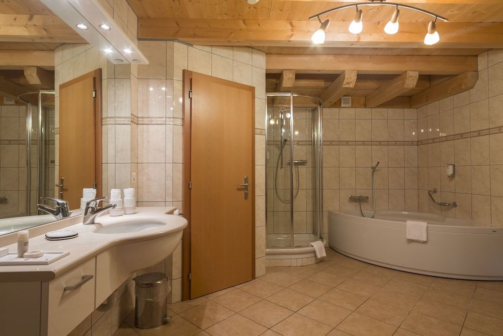 undefined Zermatt Budget Rooms 10