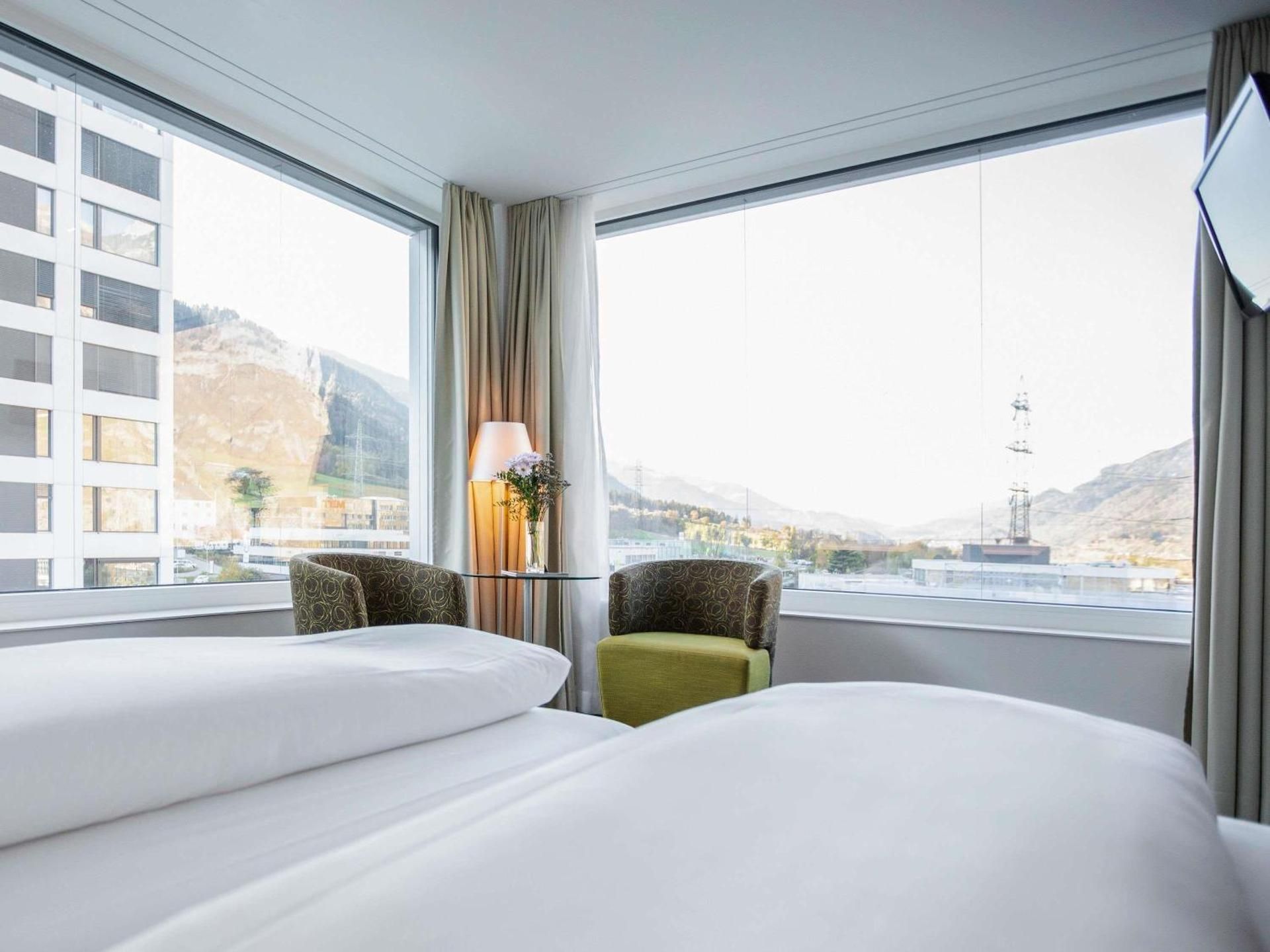 Comfort Room With 2 Single Beds, Mountain View