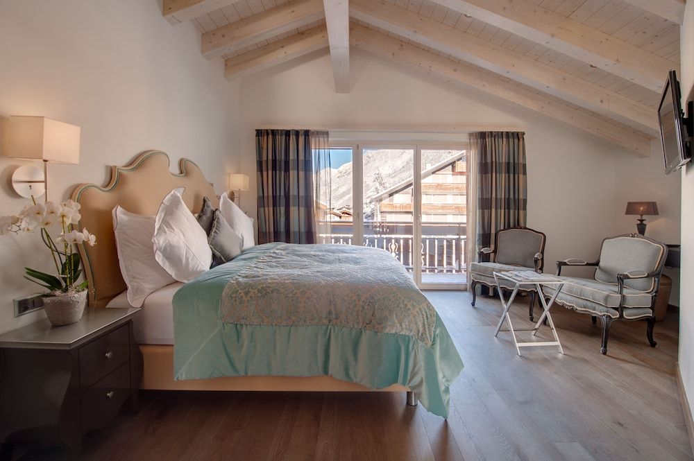 undefined SchlossHotel Zermatt – Active & CBD Spa Hotel 7