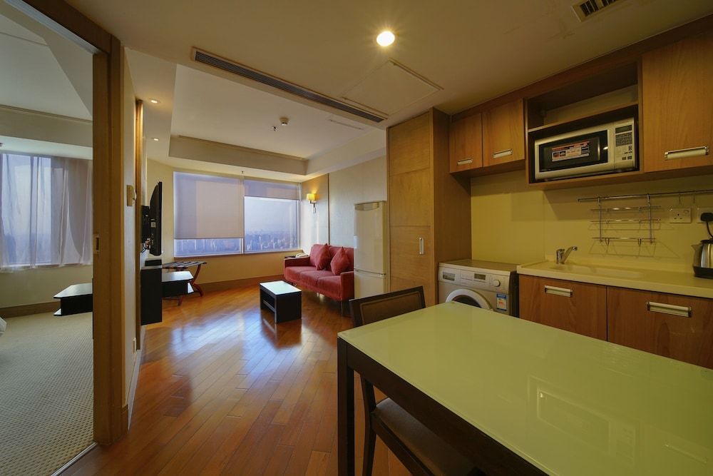 Jingguang Center Apartment One-Bedroom Apartment 3