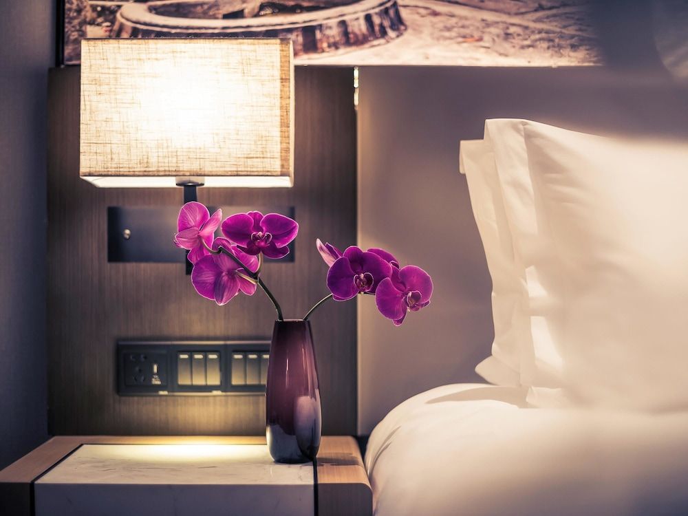 undefined Mercure Shanghai Hongqiao Railway Station 10
