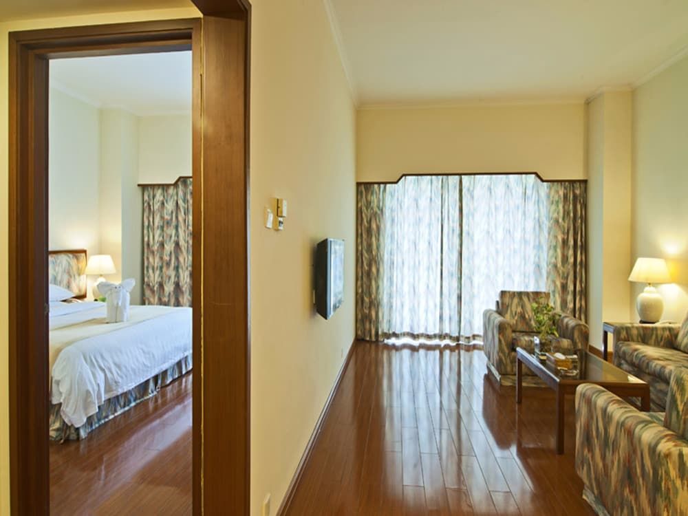 Executive King Room
