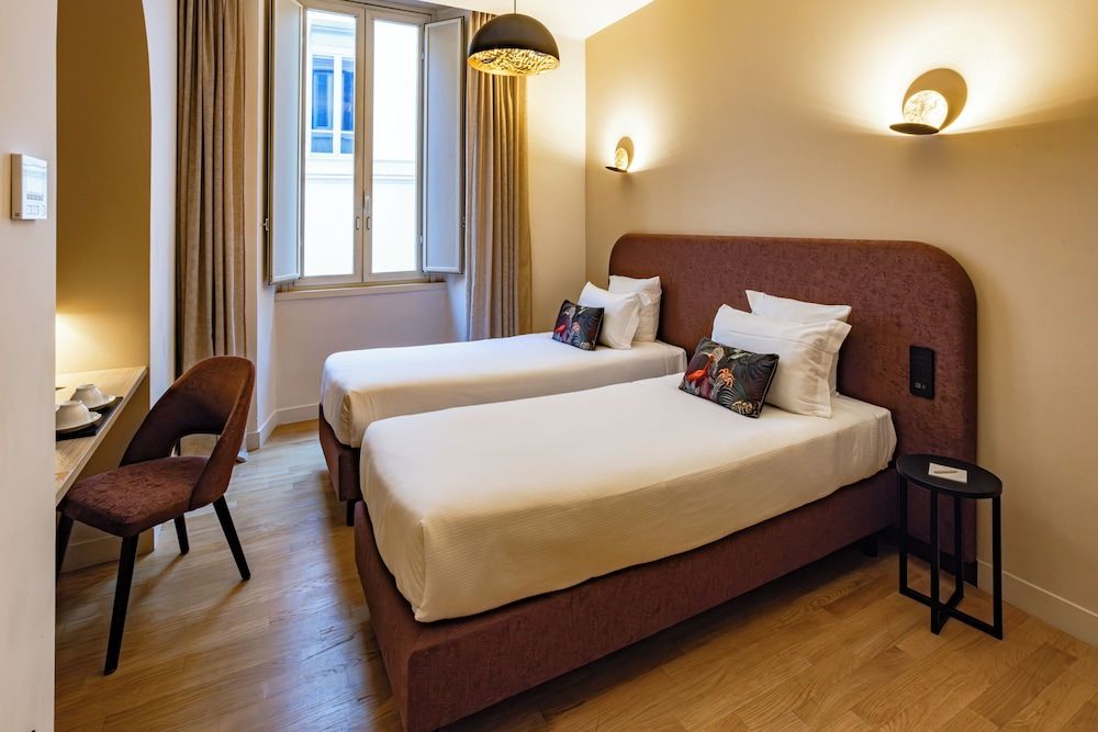 9Hotel Cesari Classic Room 2