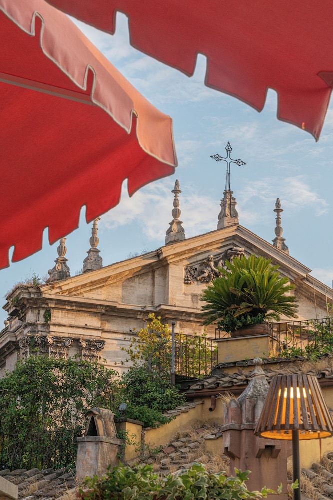 undefined 9Hotel Cesari 8