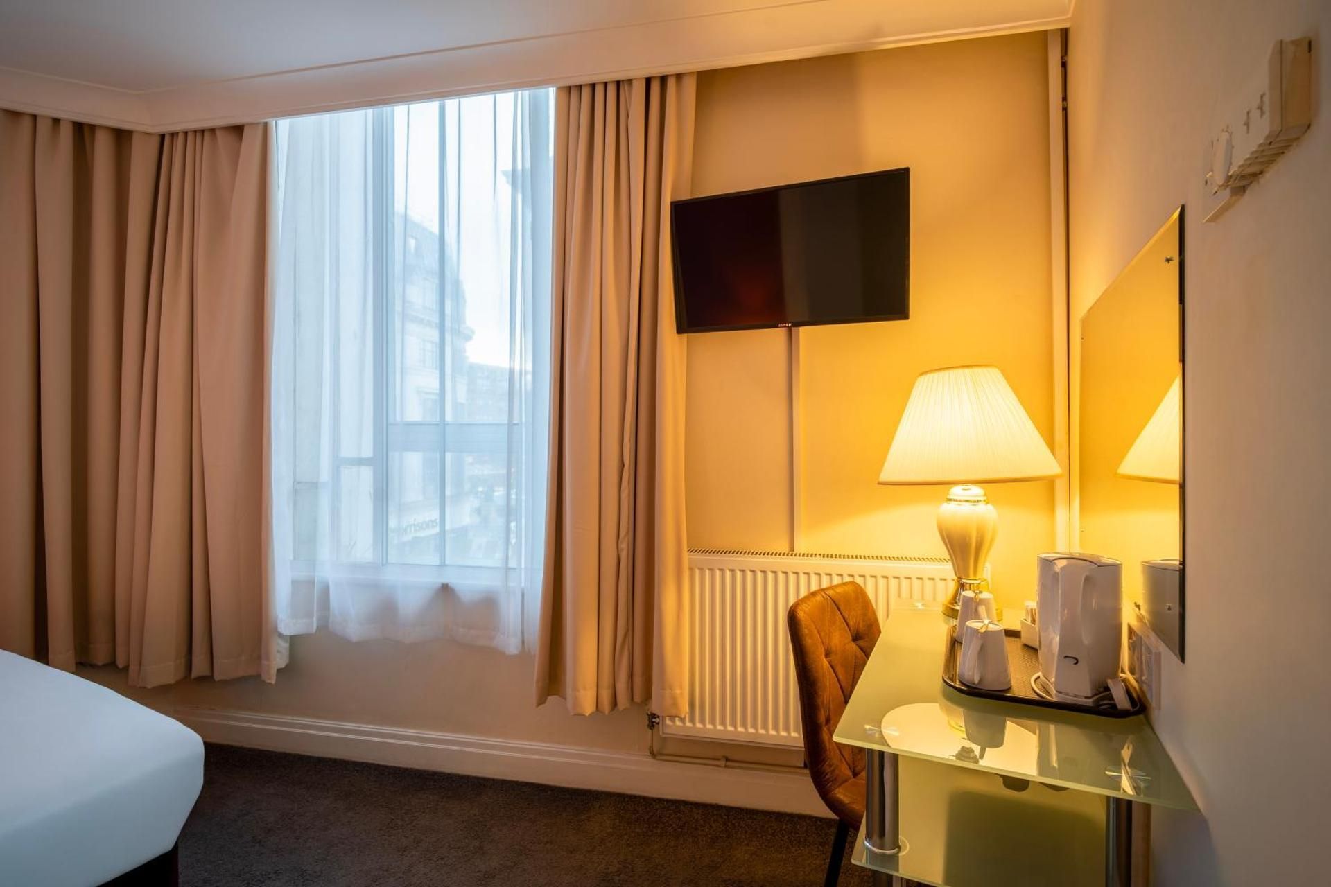 Single Room with Private Bathroom