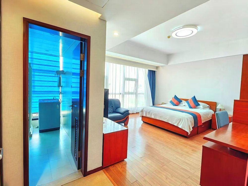 Business Room, City View