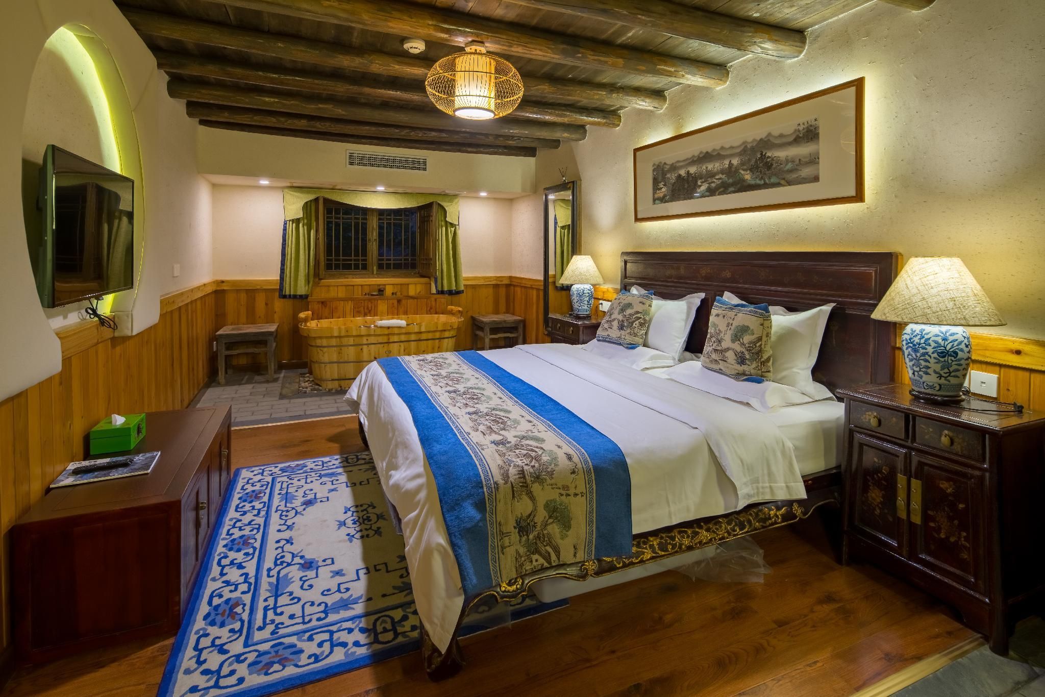Family Connecting Room 