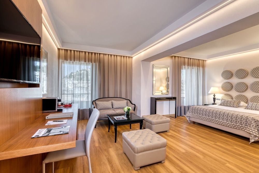 undefined Divani Palace Acropolis 9