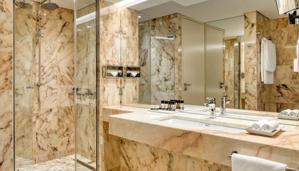 undefined Divani Palace Acropolis 8
