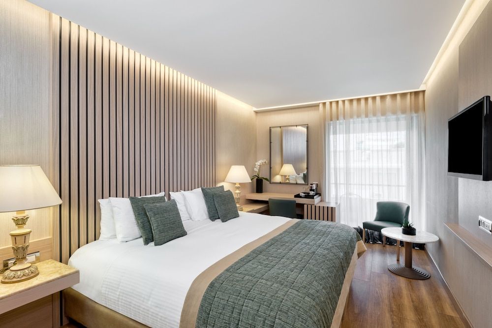 undefined Divani Palace Acropolis 2