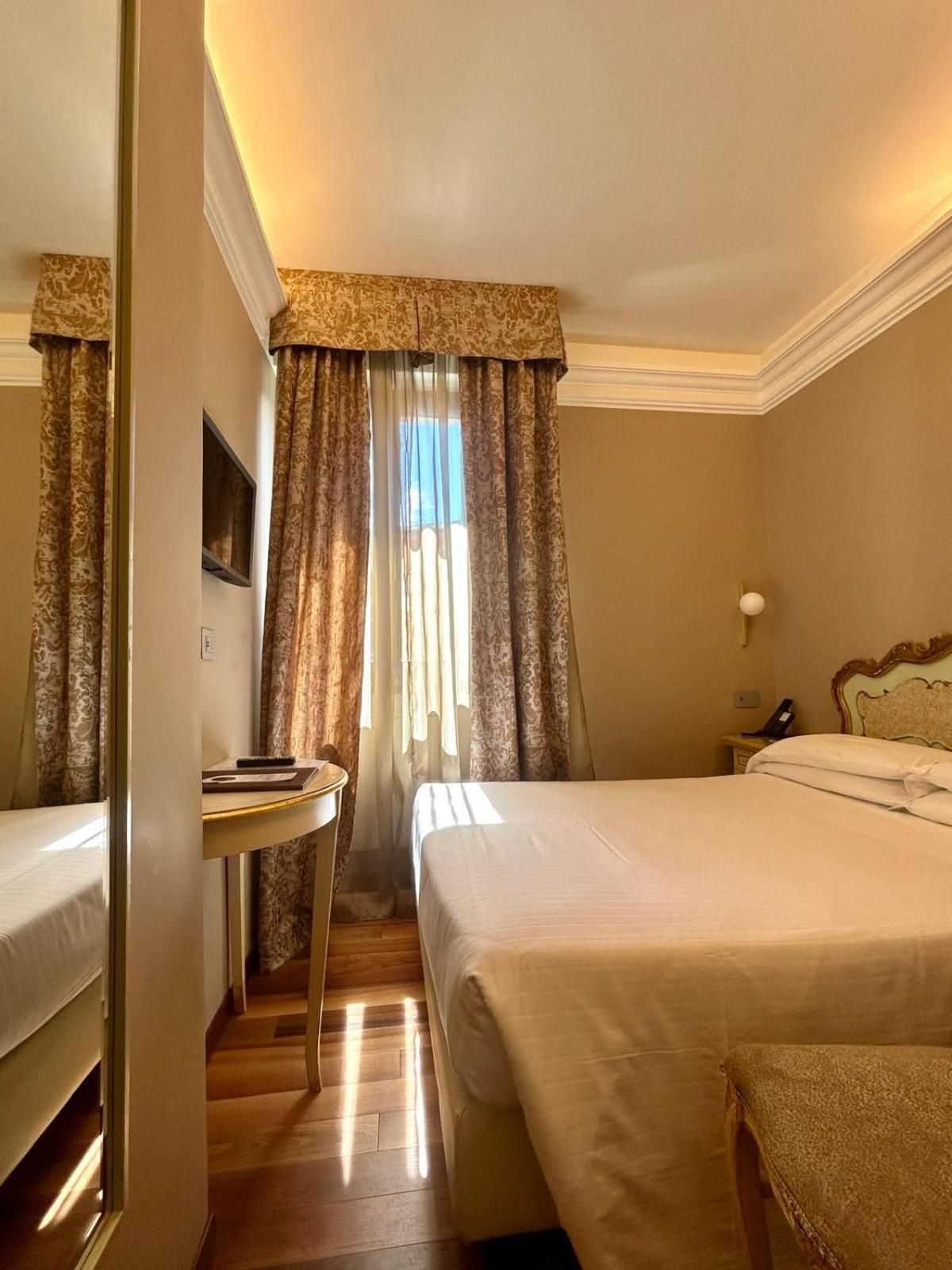 Small Room