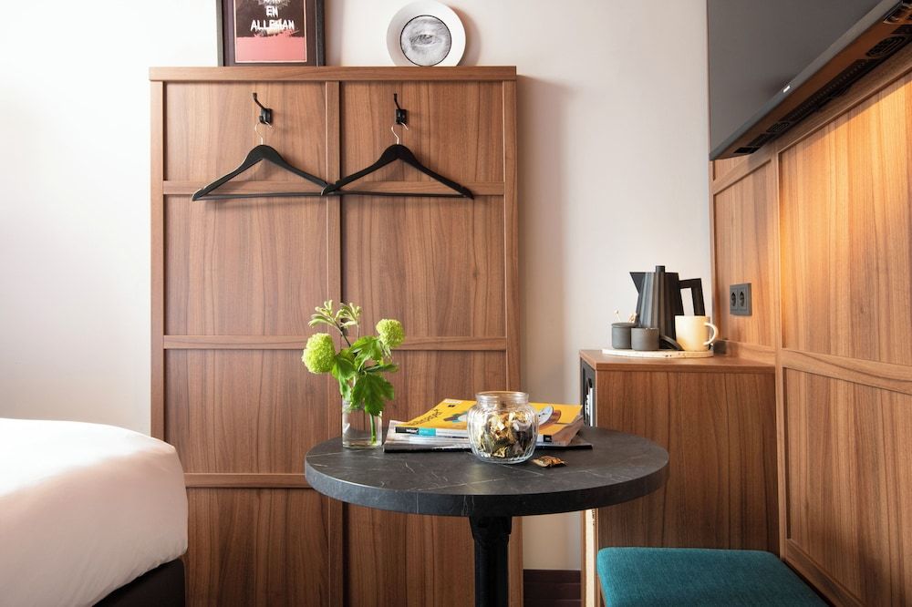 Jan Luyken Amsterdam Room, 1 Double Bed (Snug) 4