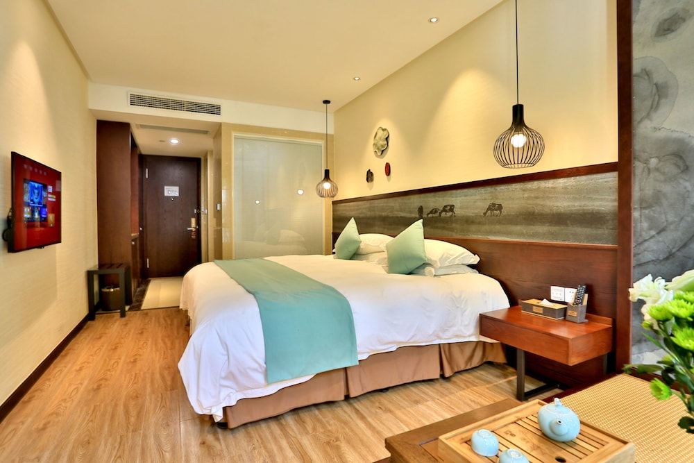 Hiking Hotel Hangzhou