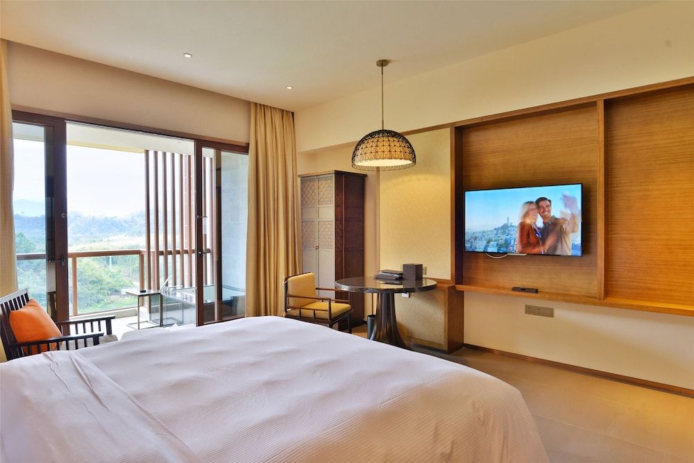 Room, 1 King Bed, Accessible