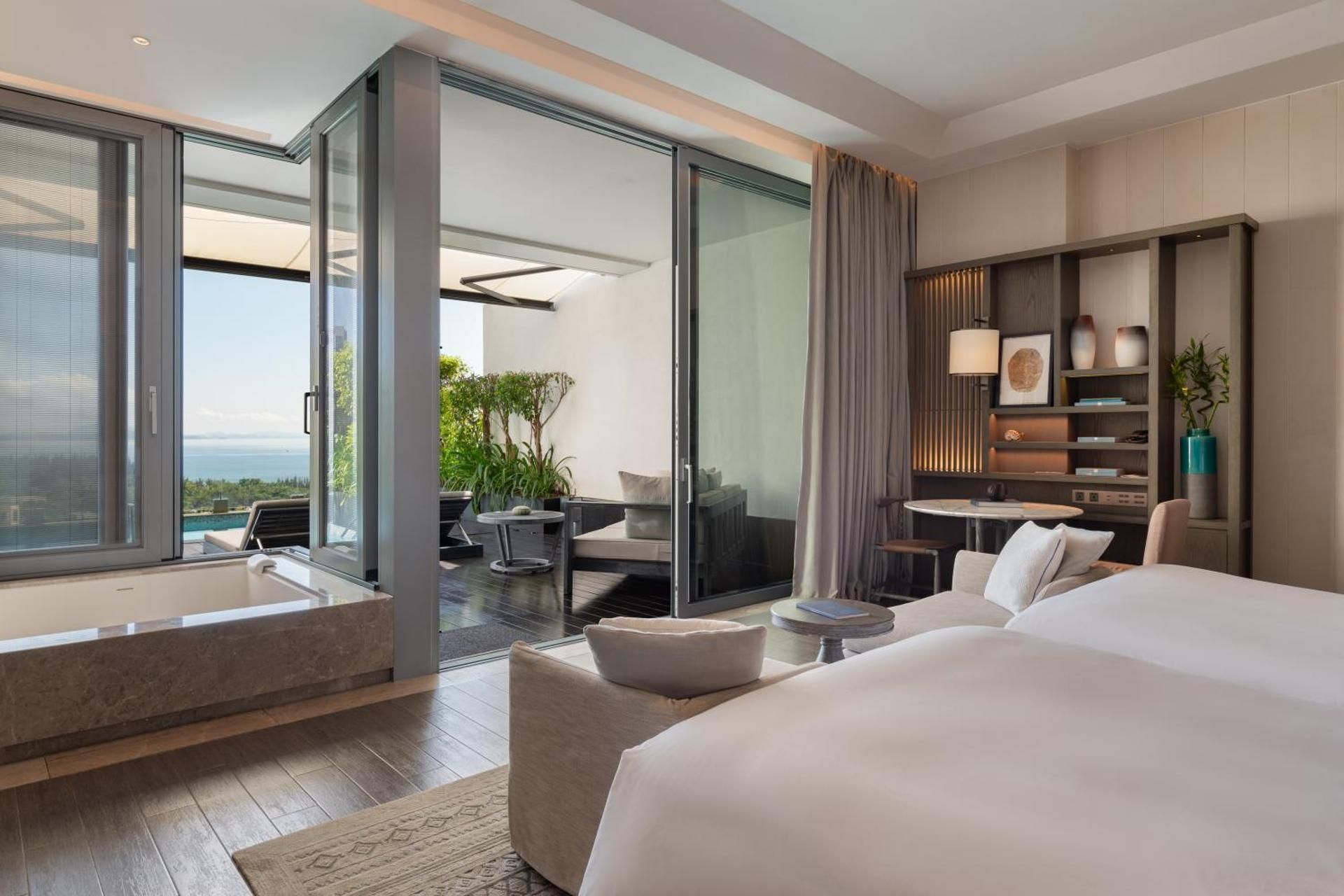 Seascape Ocean View Pool Twin Room