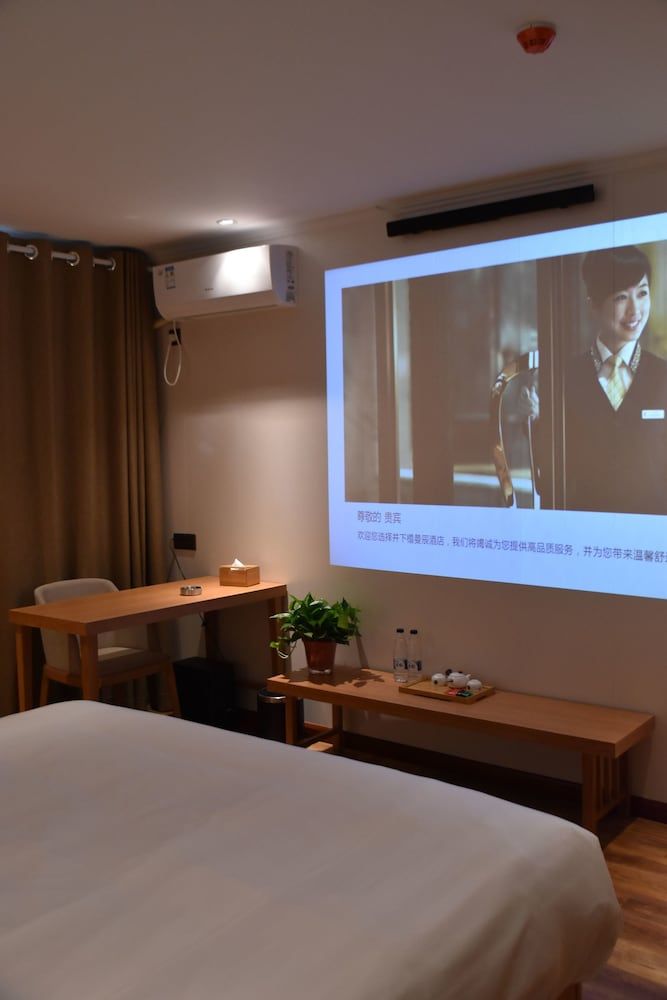 Manchen Hotel