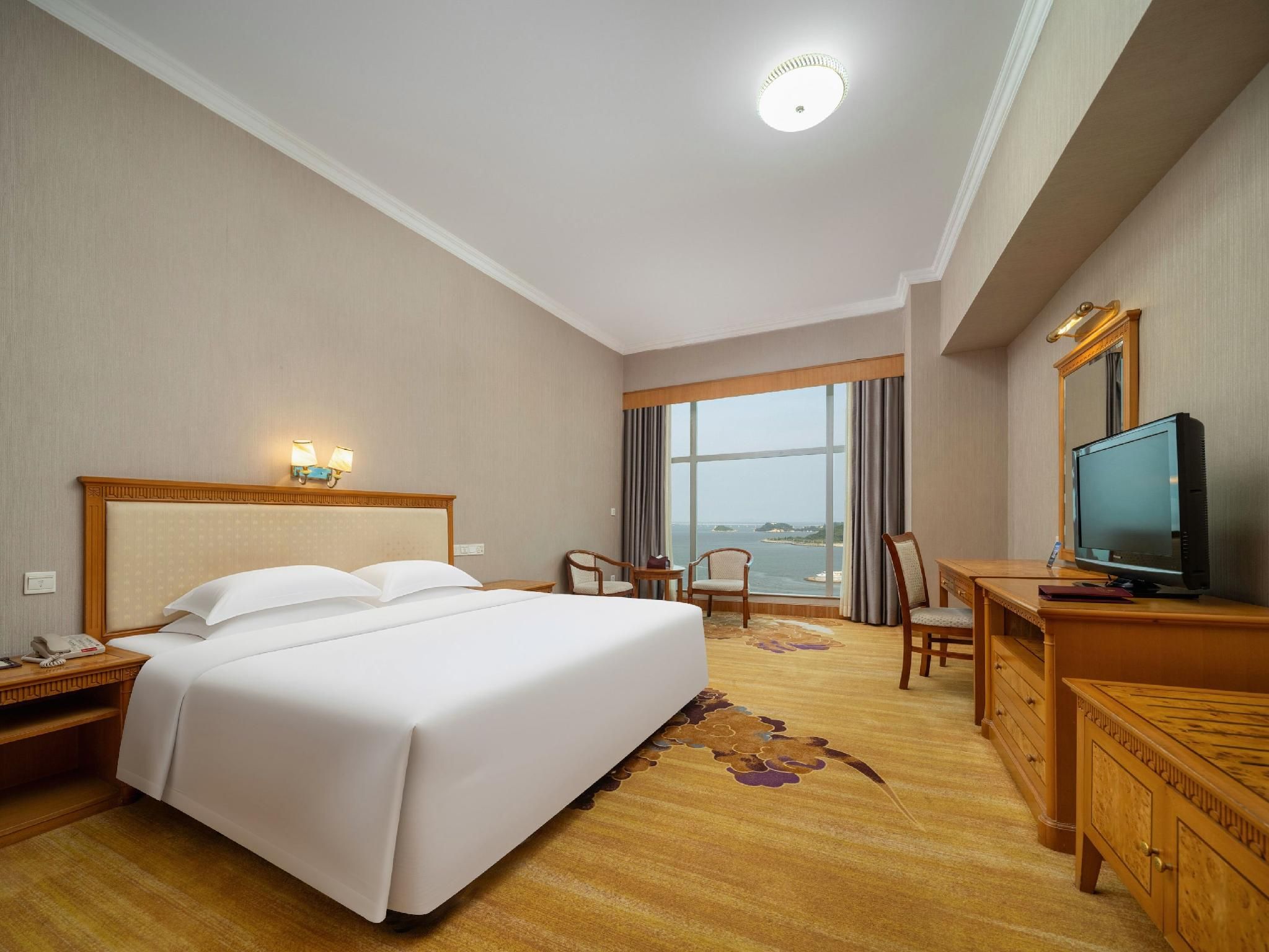 Superior Queen Room with Sea View