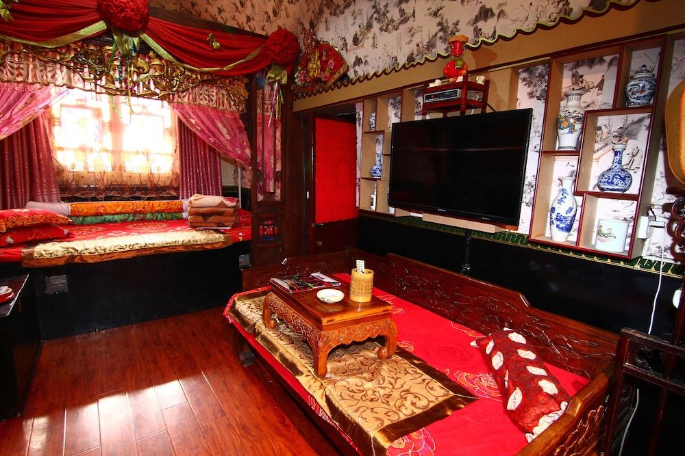 Cave Kang Suite