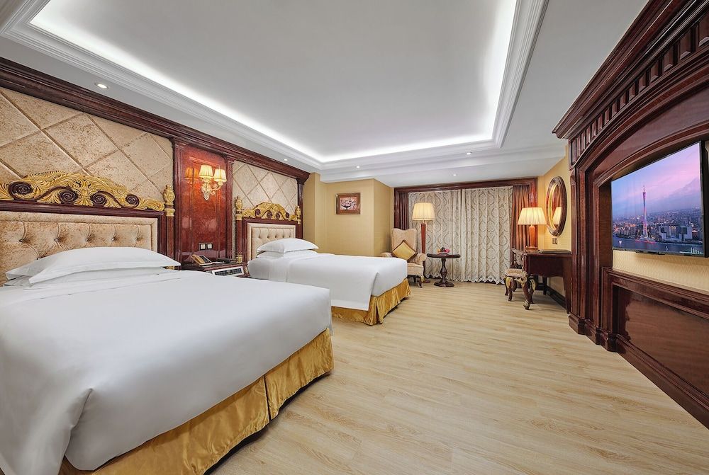 undefined Yueda Financial City International Hotel 2