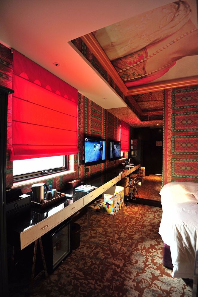 Boutique Hotel Classic Queen Room 4