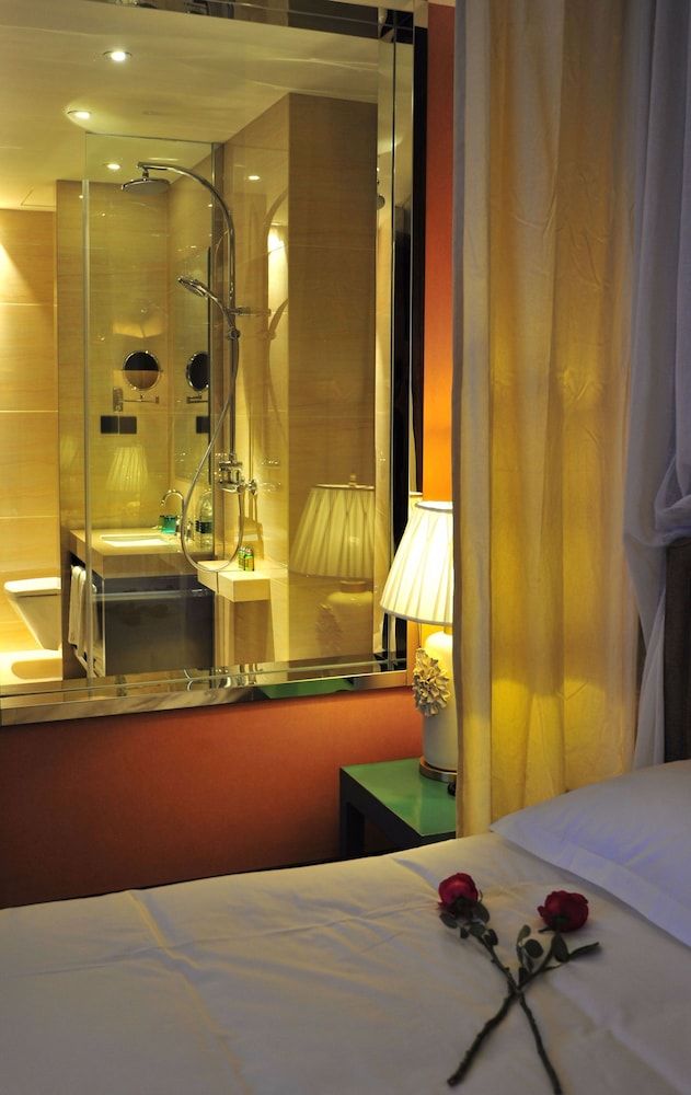 Boutique Hotel Premier Queen Room 7