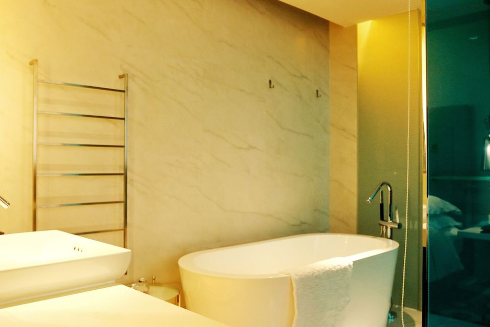 Jinjiang Metropolo Hotel Classiq Shanghai Off Bund Extreme Sassy Double Room 3