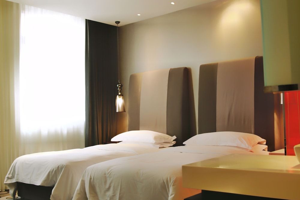 undefined Jinjiang Metropolo Hotel Classiq Shanghai Off Bund 3