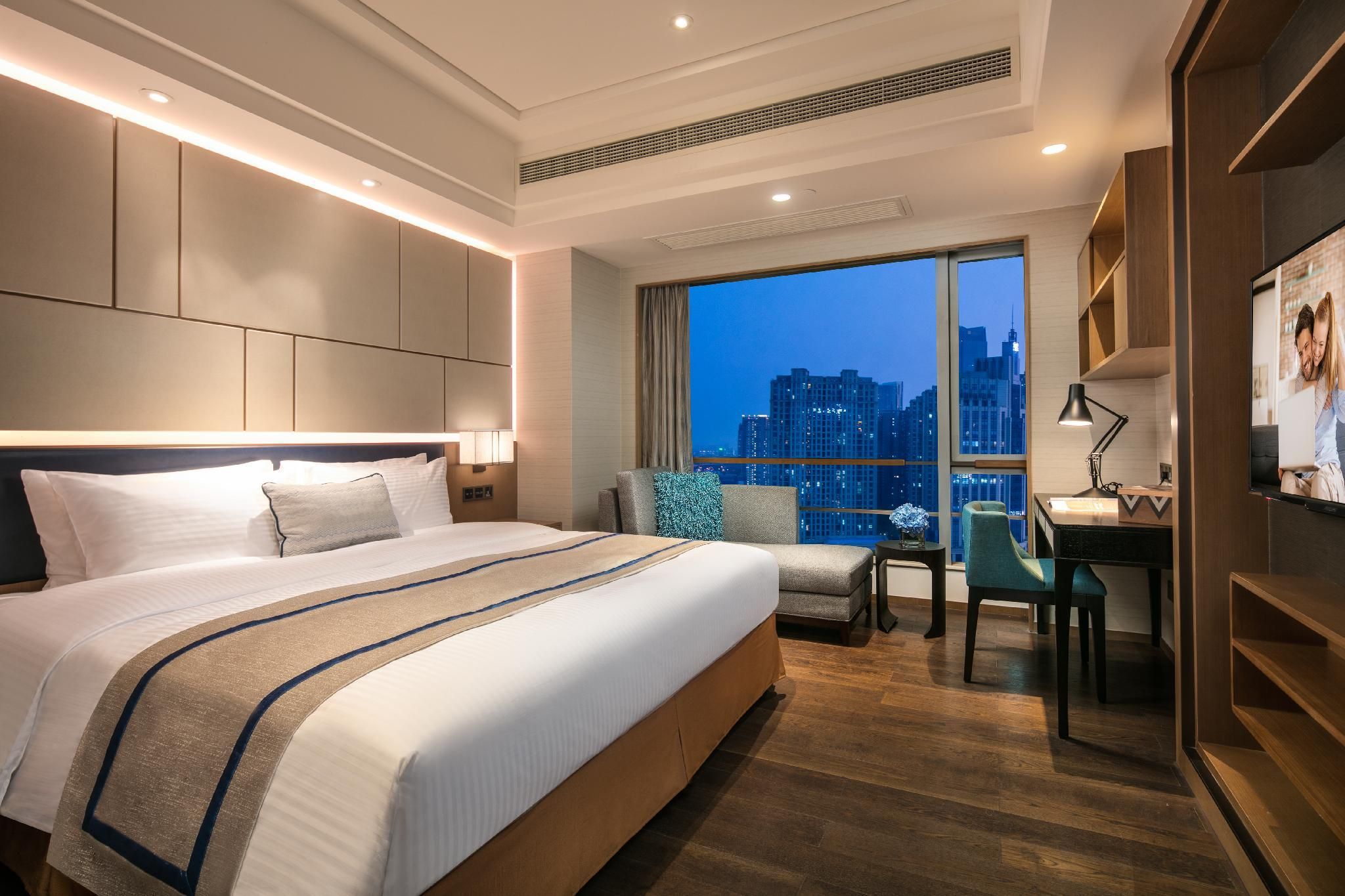 Studio Deluxe Room