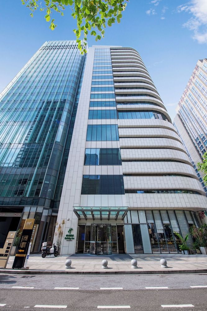 undefined Holiday Inn Guangzhou Zhujiang New Town by IHG 9