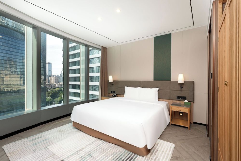 undefined Holiday Inn Guangzhou Zhujiang New Town by IHG 10