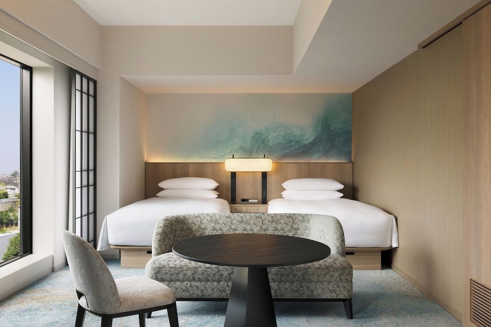 SUI JUNIOR SUITE, Club lounge access, 2 Twin