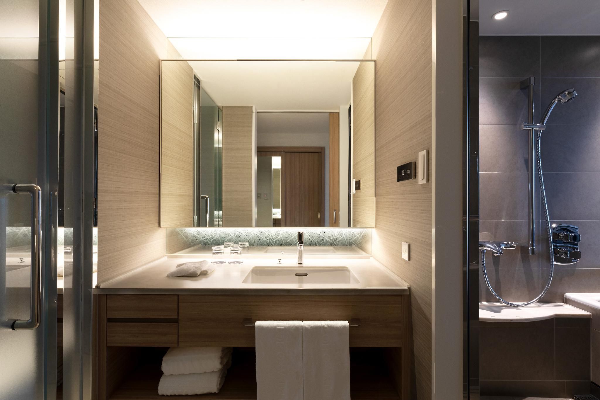 Junior Suite, Club level, Junior Suite, 1 King
