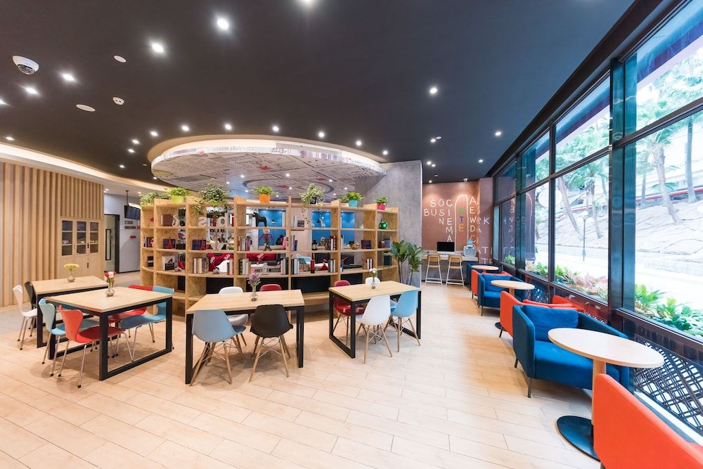 undefined Ibis Guangzhou Yuexiu Park 2