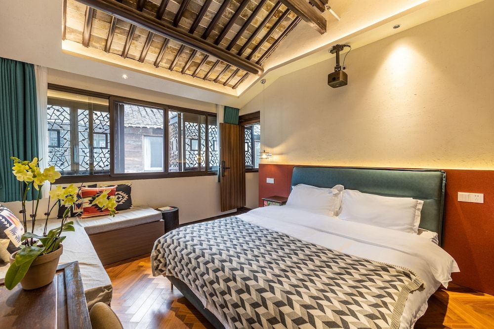 Standard Double Room (Shi Cha)