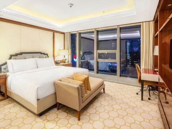 City View Suite